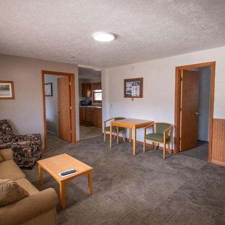 The Superior Motel ミューニシング エクステリア 写真