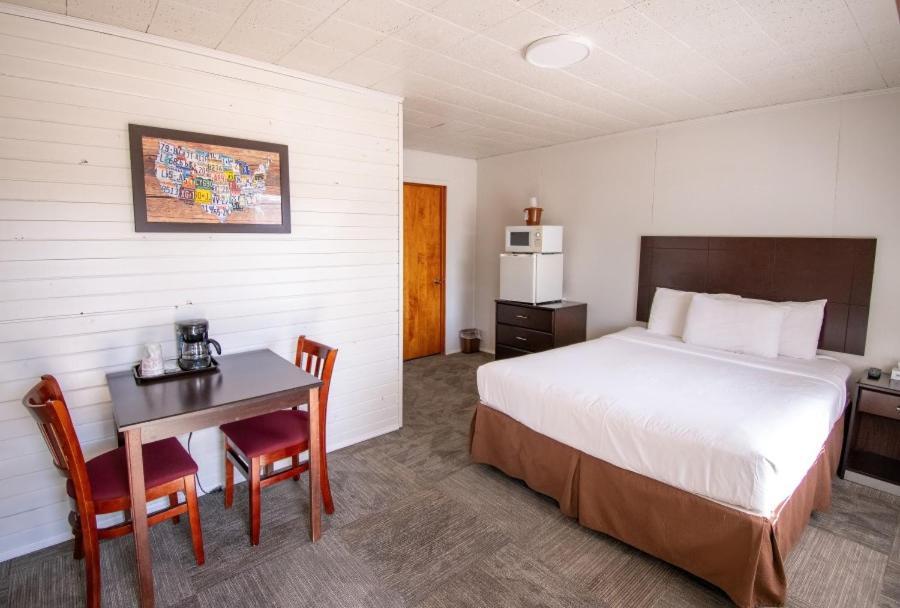 The Superior Motel ミューニシング エクステリア 写真