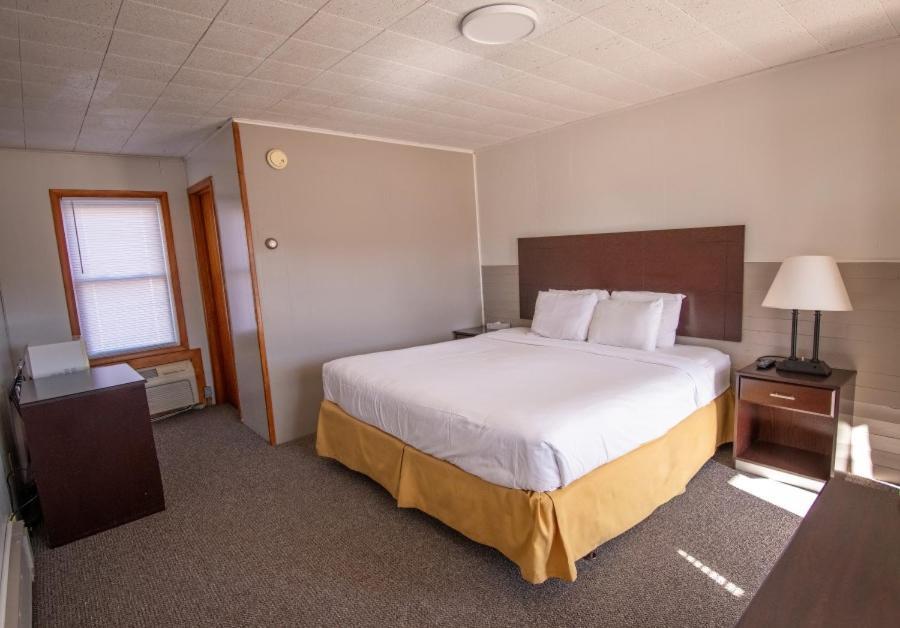 The Superior Motel ミューニシング エクステリア 写真